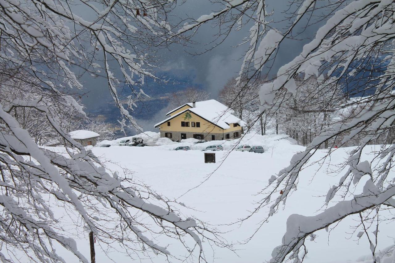 Hotel Rifugio Fasanelli Rotonda Esterno foto